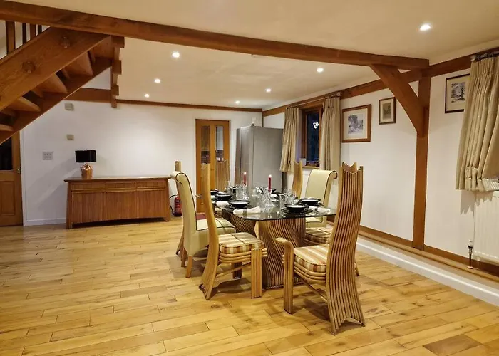The Barn New Forest Free Paddle Boarding & Free Zip Wire.